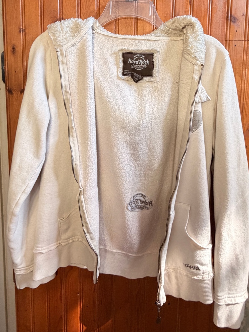 Hard Rock Seminole/Tampa Cream Hooded Zip Jacket with Heart Patch - Picture 2 of 7